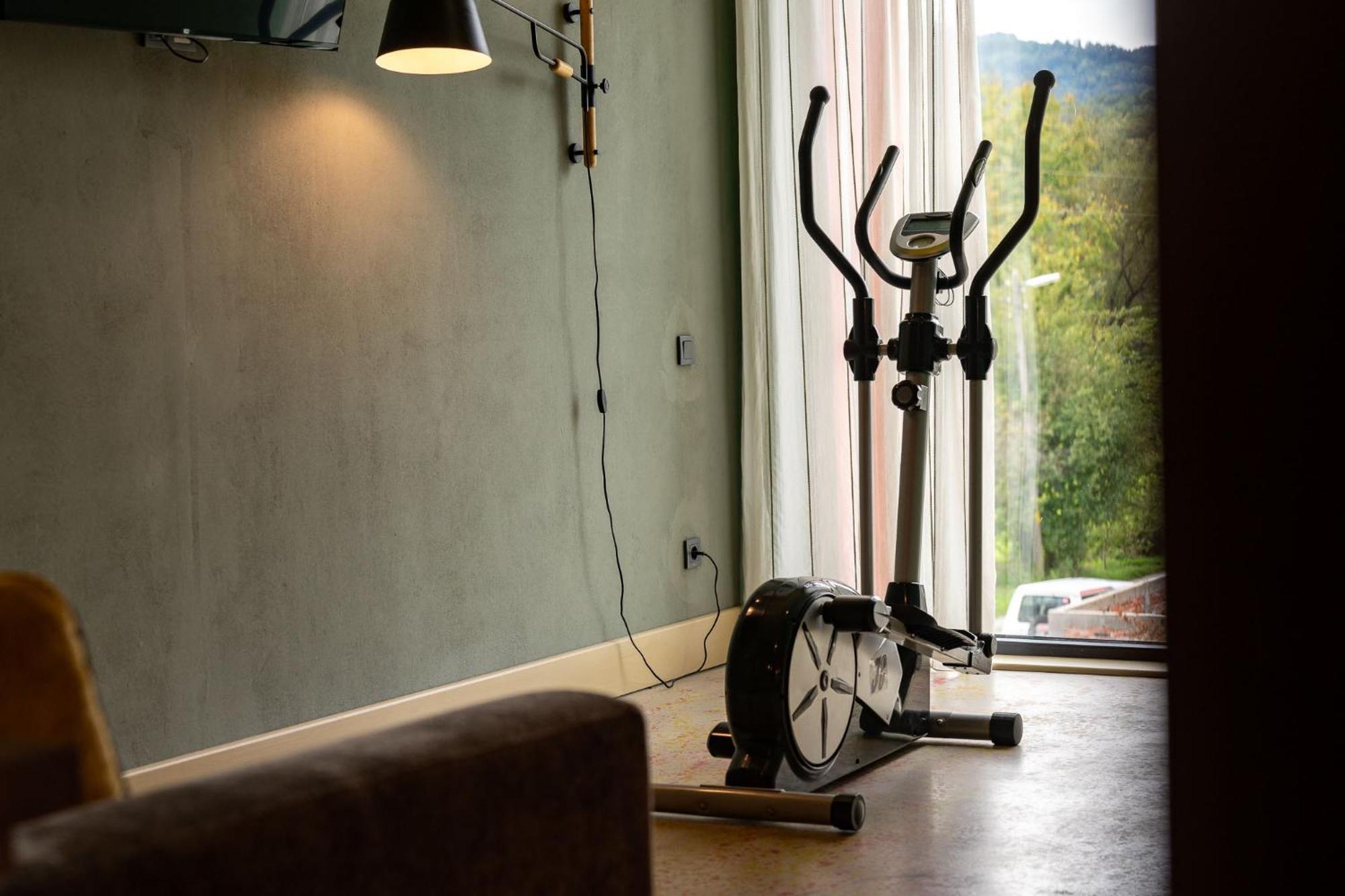 Hotel Casa Art Oreshak  Eksteriør bilde