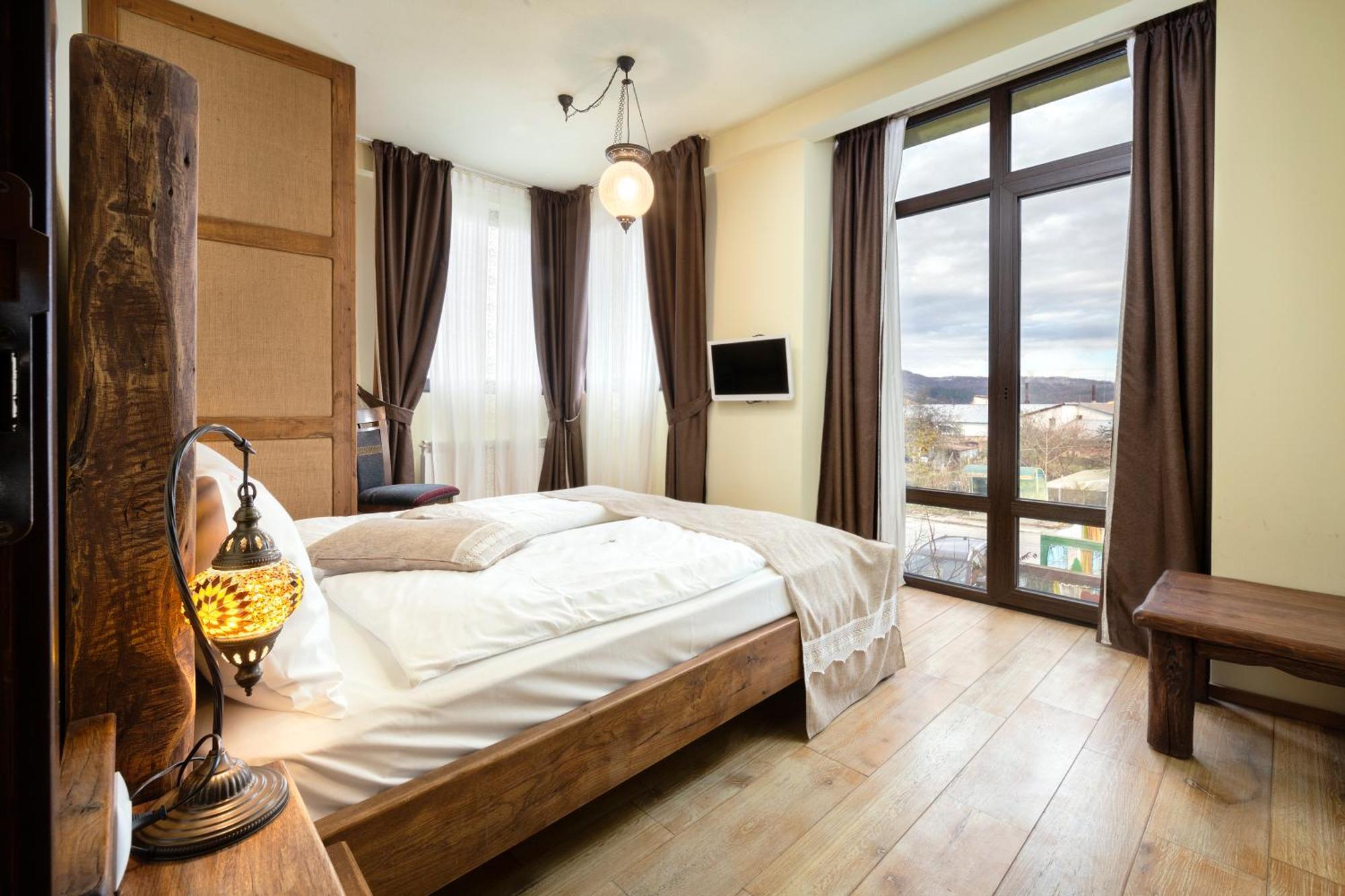 Hotel Casa Art Oreshak  Eksteriør bilde