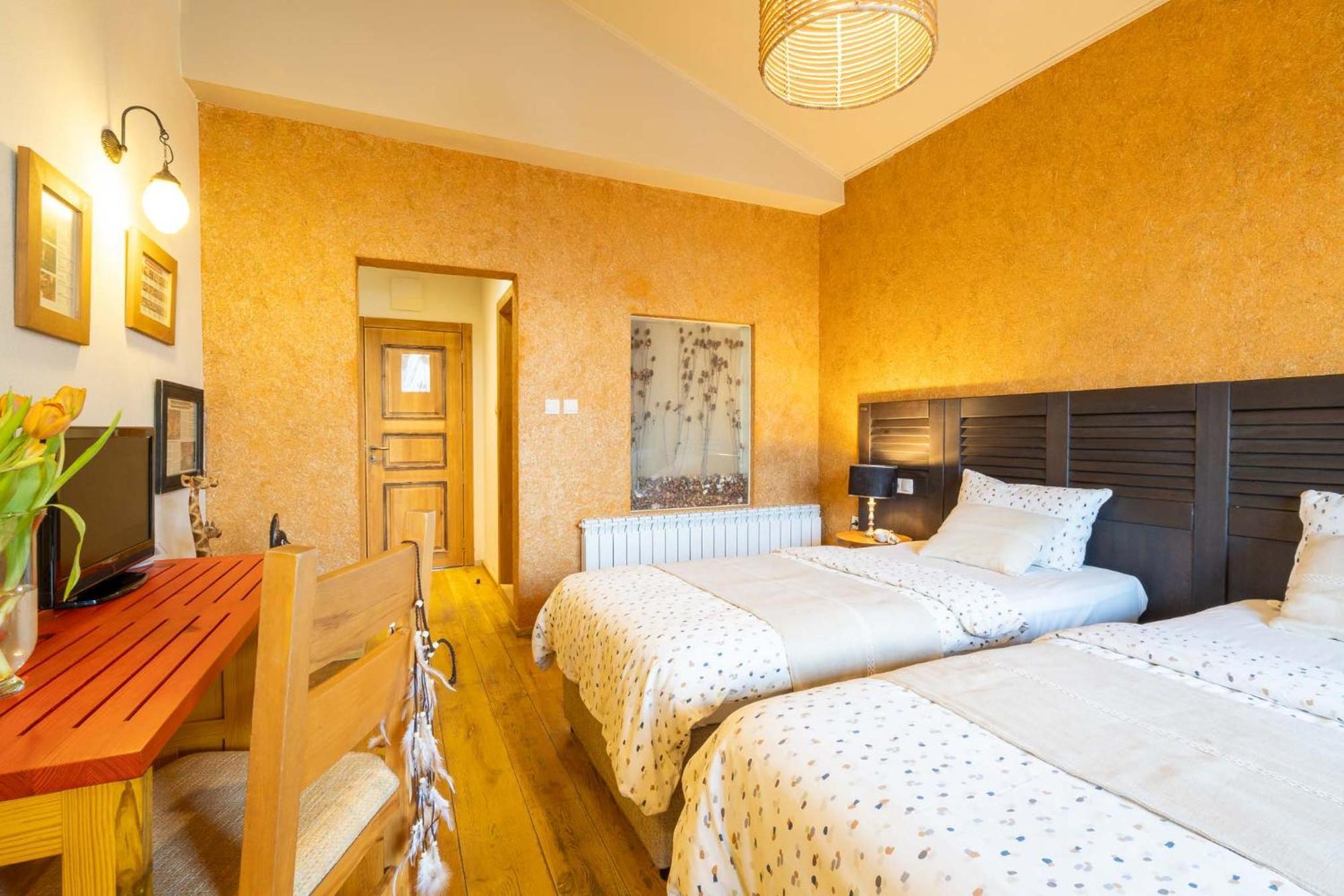 Hotel Casa Art Oreshak  Eksteriør bilde